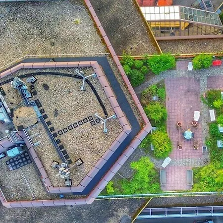 Apartament Zentrale Penthouse Mit Goldstadtblick